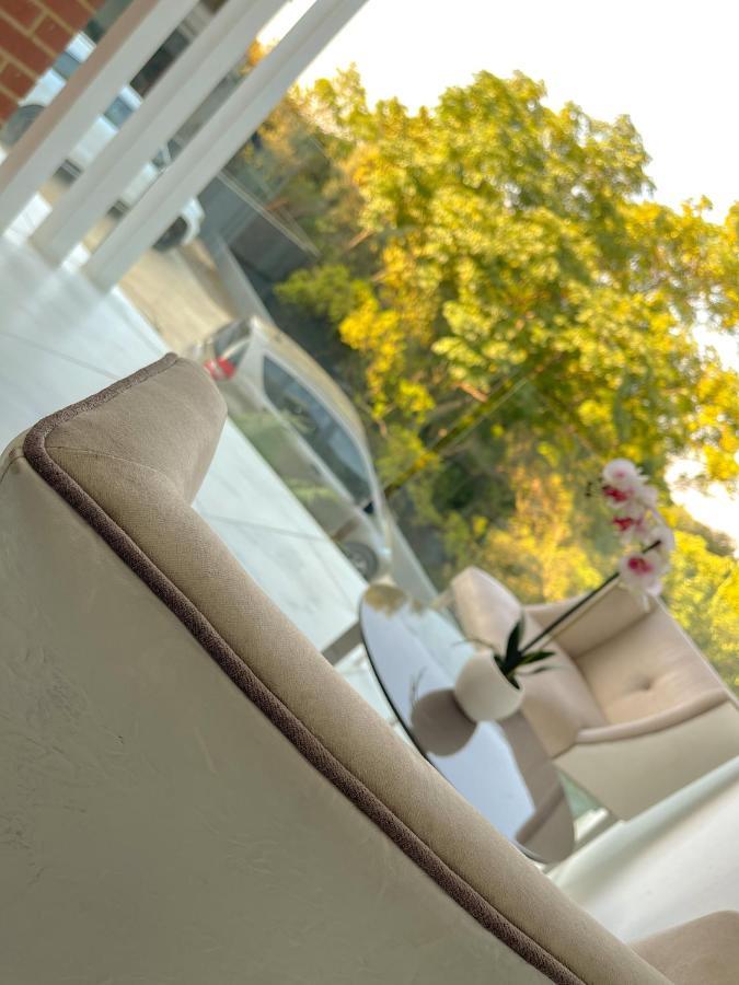 Amoris Guest House-Randburg Johannesburg Exterior photo